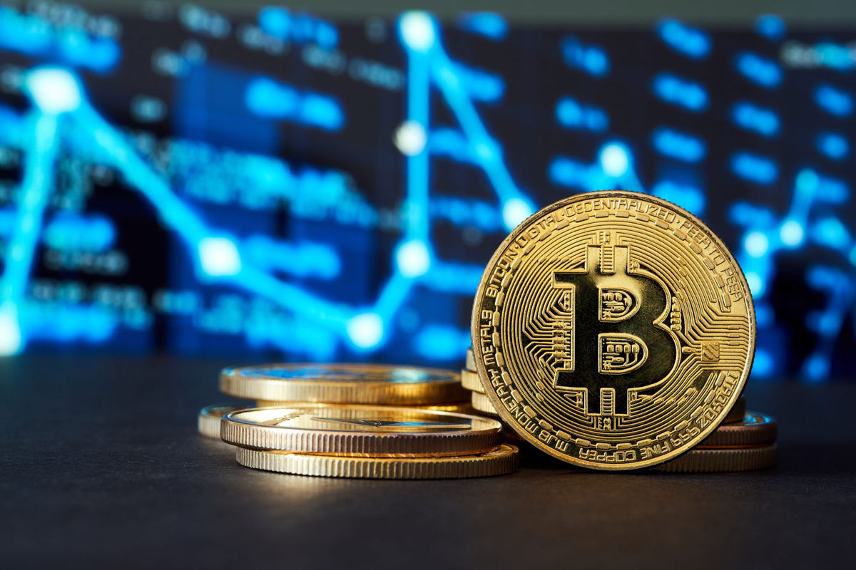 احتمال صعود قیمت بیت کوین به کانال ۱۰۰ هزار دلاری وجود دارد؟